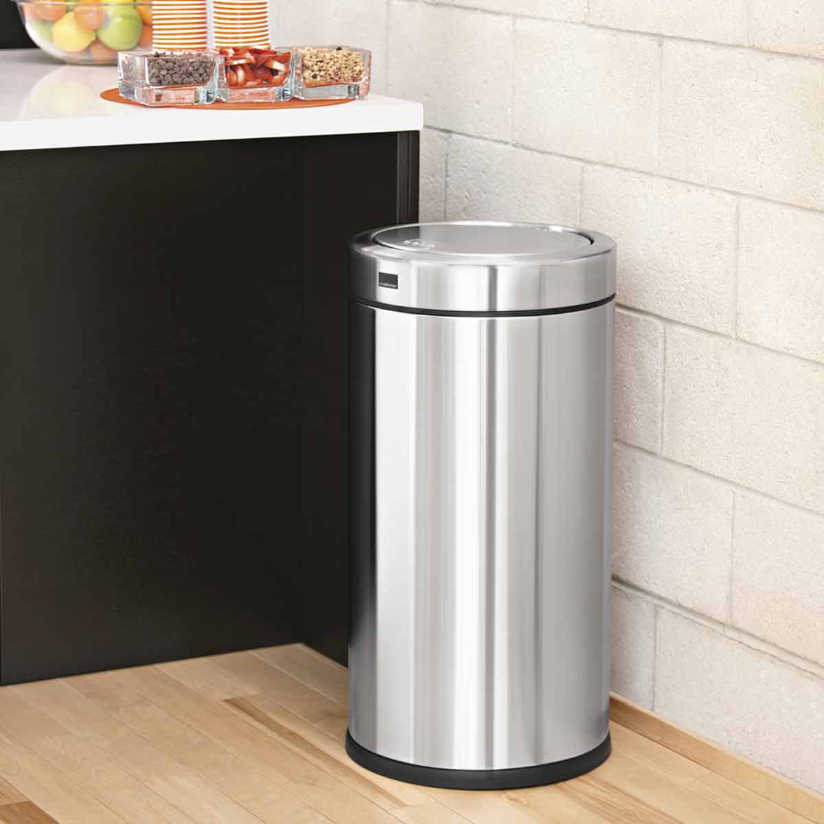 55L Swing Top Can - Image 3